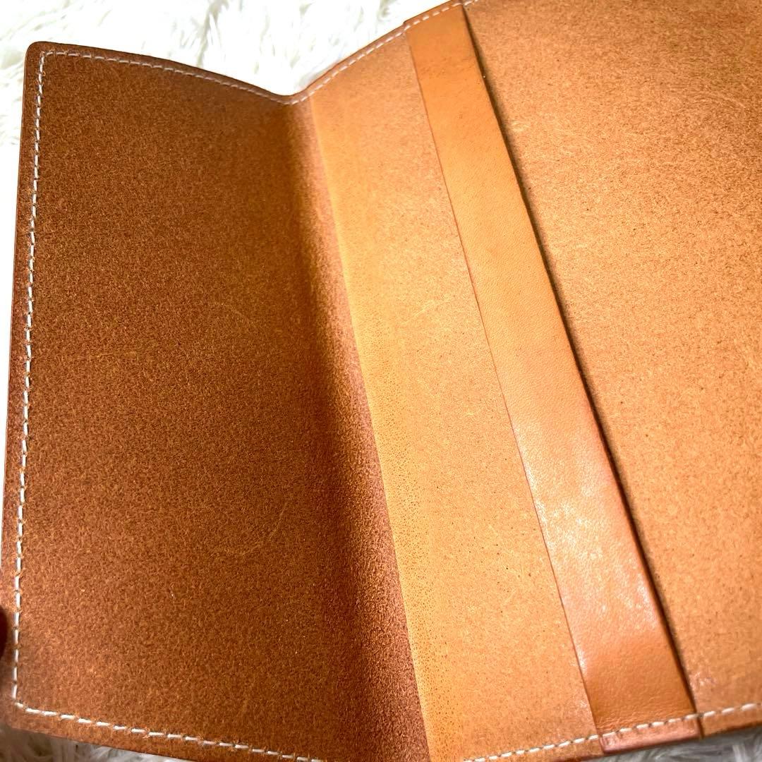 未使用級✨genten ゲンテン　カットワーク ブックカバー　牛革　文庫版