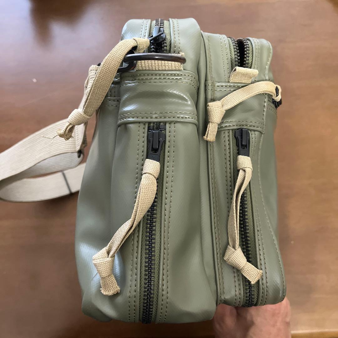 ラゲージレーベルビジネスバッグとショルダーバッグ