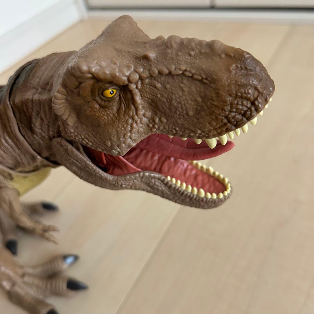 ジュラシックワールド　インドミナスレックス/ティラノサウルス/スピノサウルス