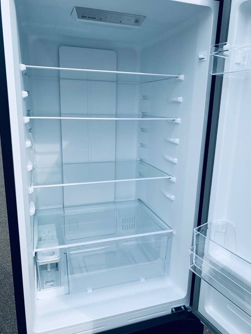 ♦アイリスオーヤマ ノンフロン冷凍冷蔵庫【2024年製】IRSN-IC30B-B