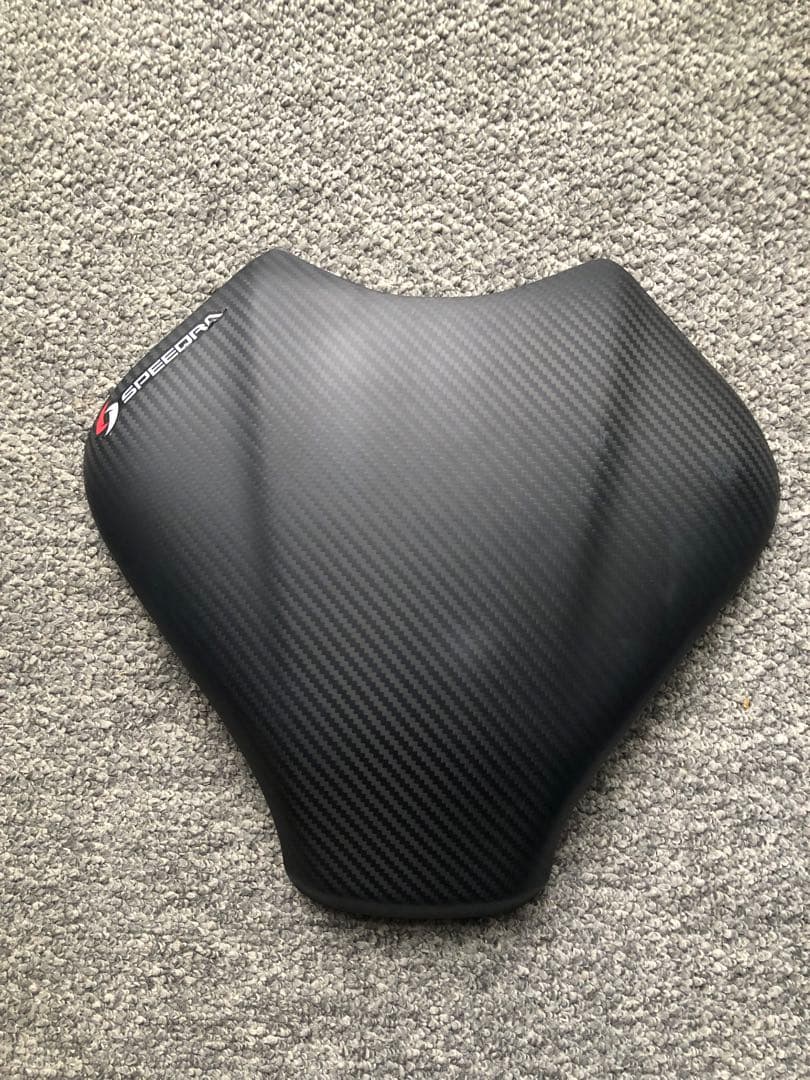 スピードラタンクカバーCB.CBR650R用 ドライカーボン/マットブラック