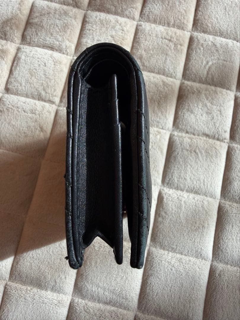 GUCCI ブラック 二つ折り財布 キルティング