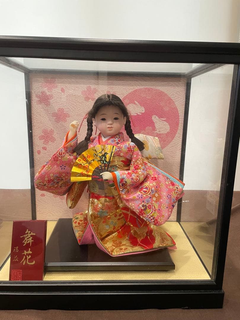 【市松人形】舞花　ガラスケース入り【日本人形】