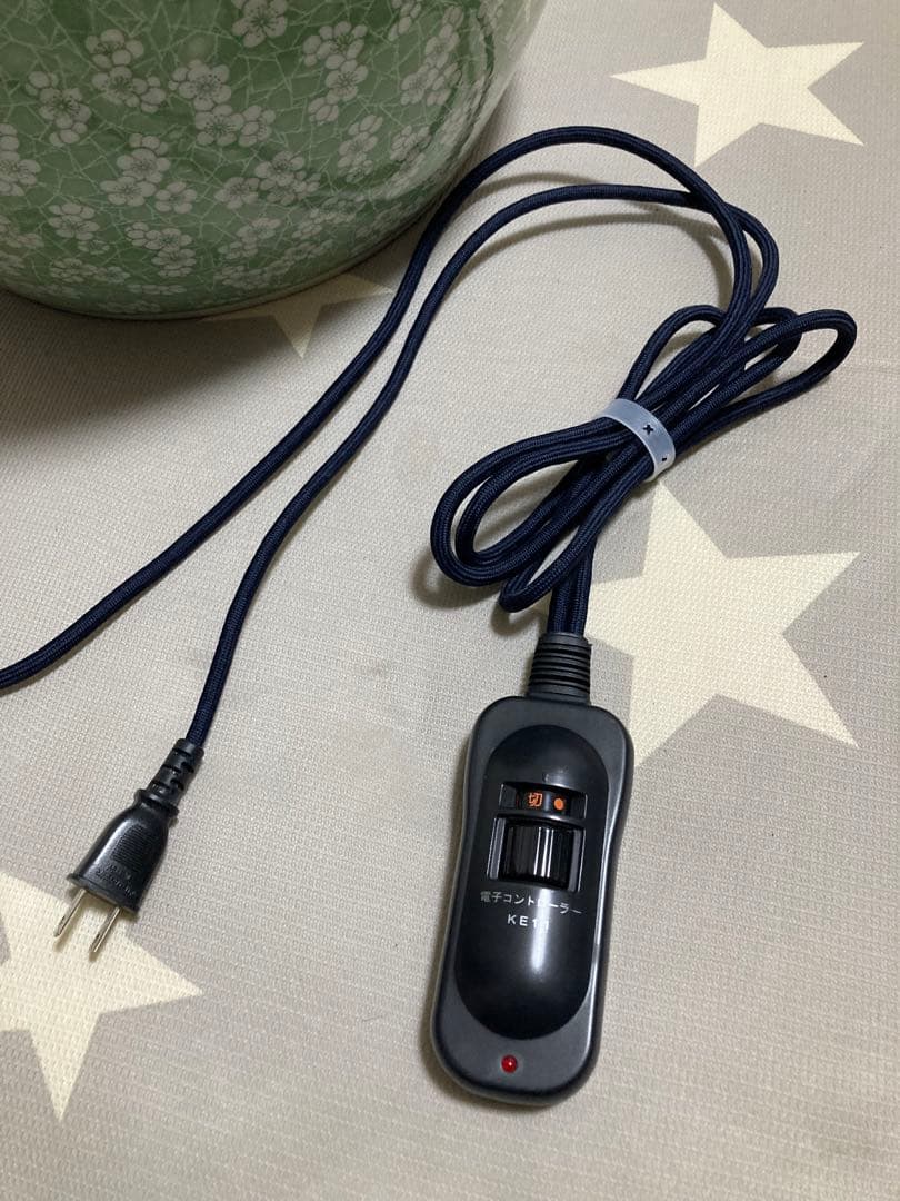 電気式の火鉢　火鉢