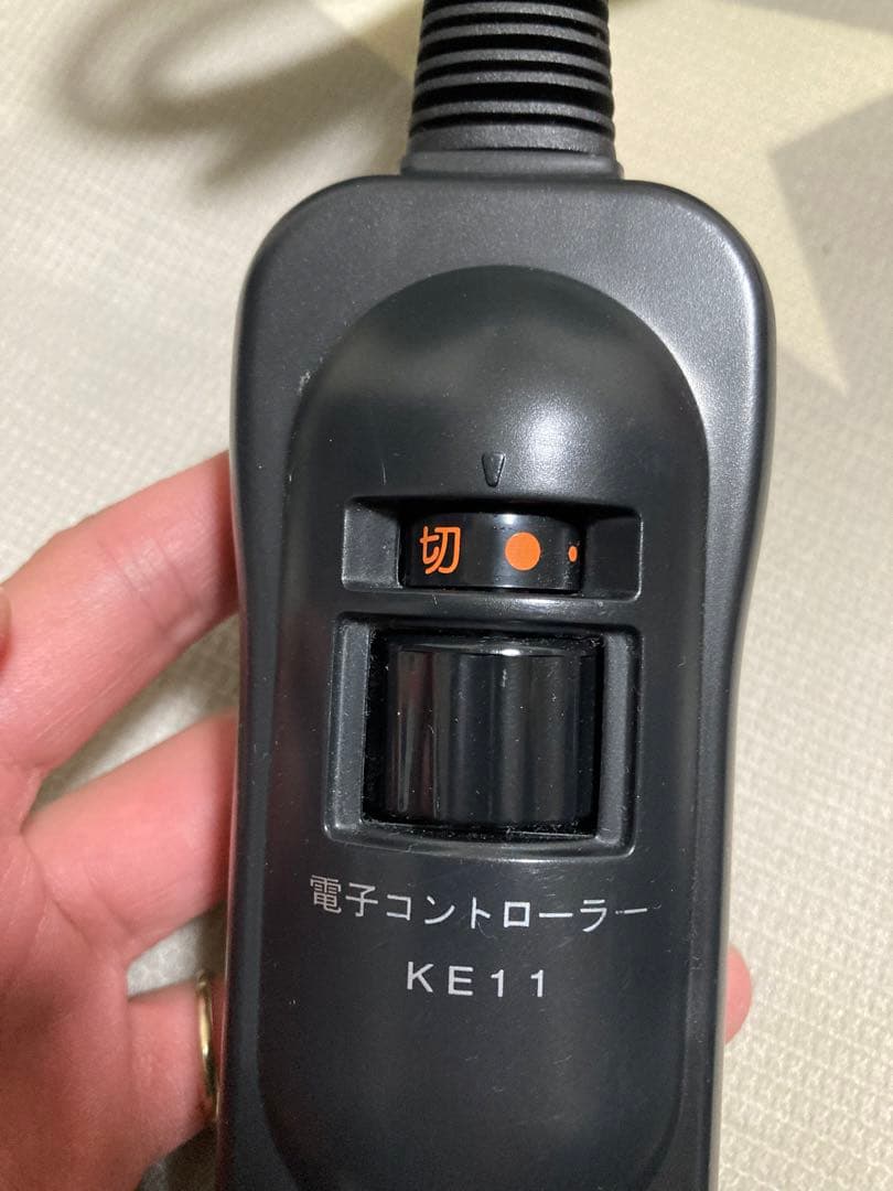 電気式の火鉢　火鉢