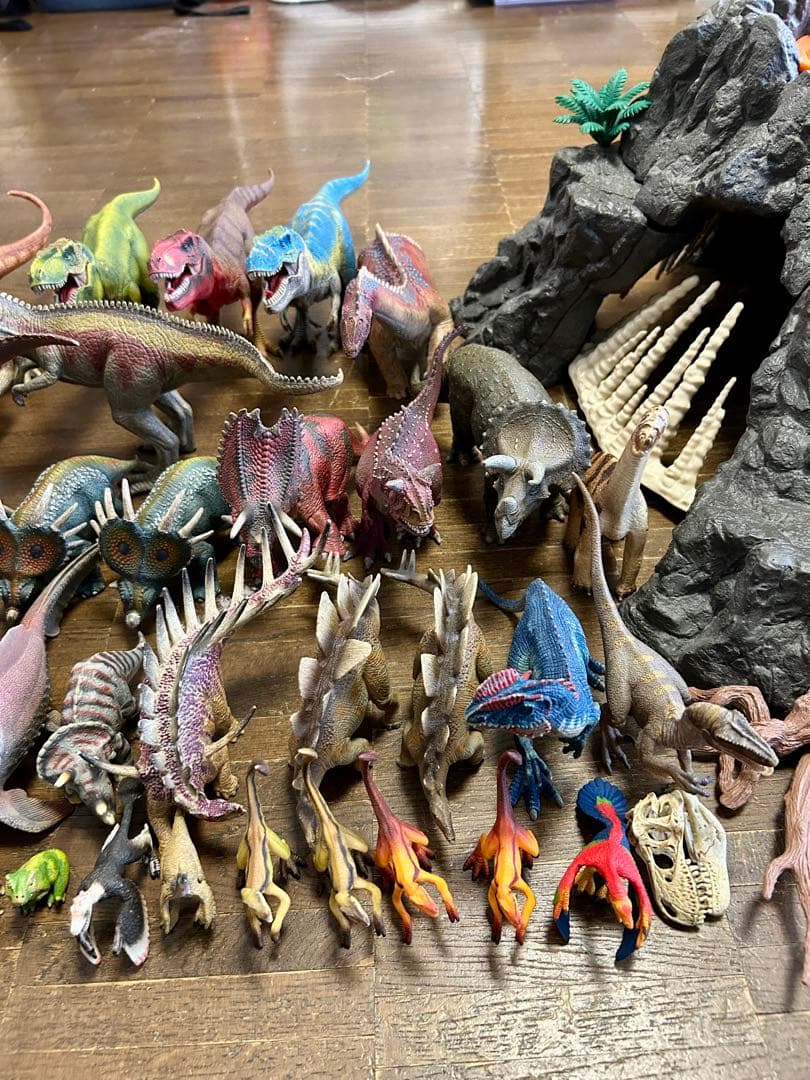 【まとめ売り】シュライヒ　火山・ 洞窟・フィギュアセット