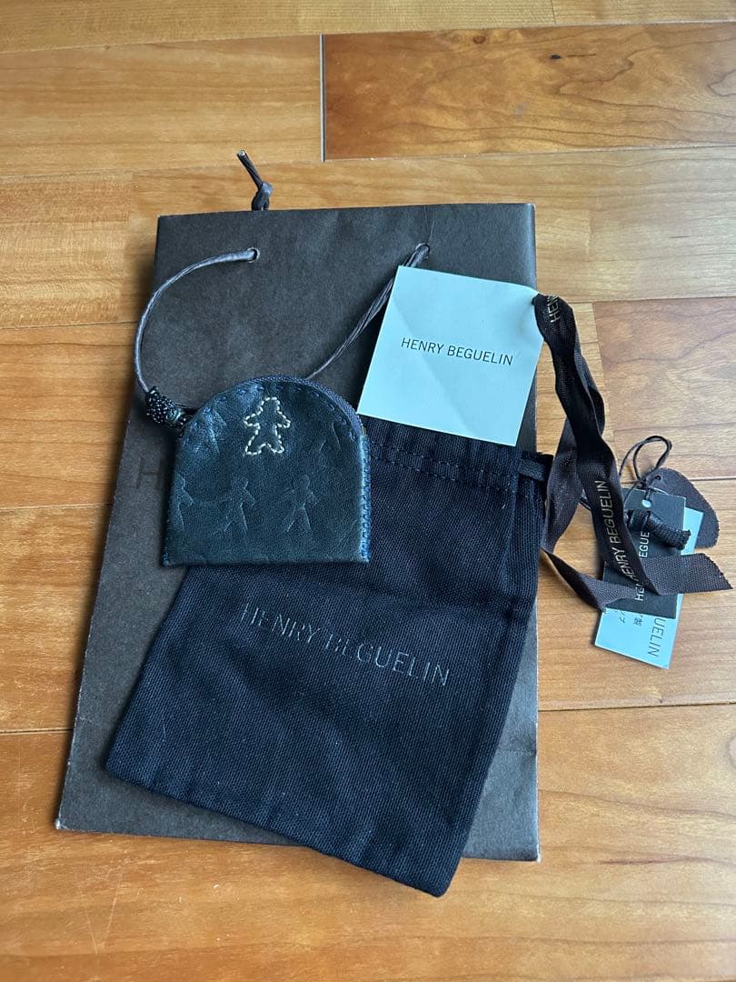 tomo エンリーベグリン　ケース　黒　ブラック