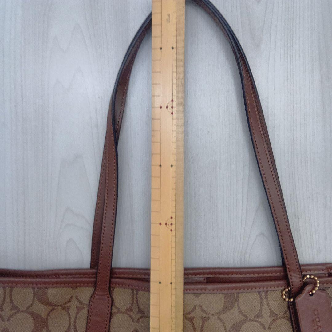 COACH ロゴプリント トートバッグ