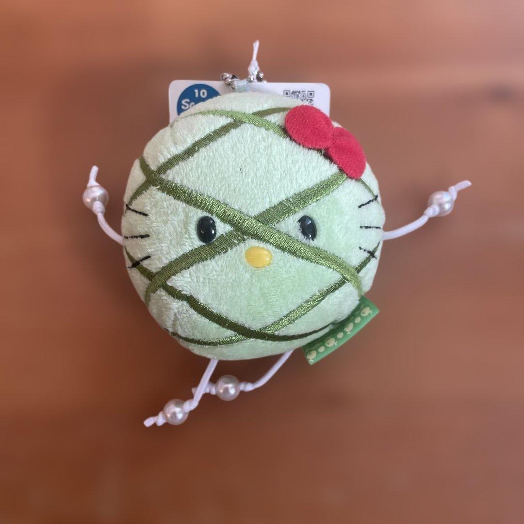 レア！　ハローキティ メロンパン ぬいぐるみ