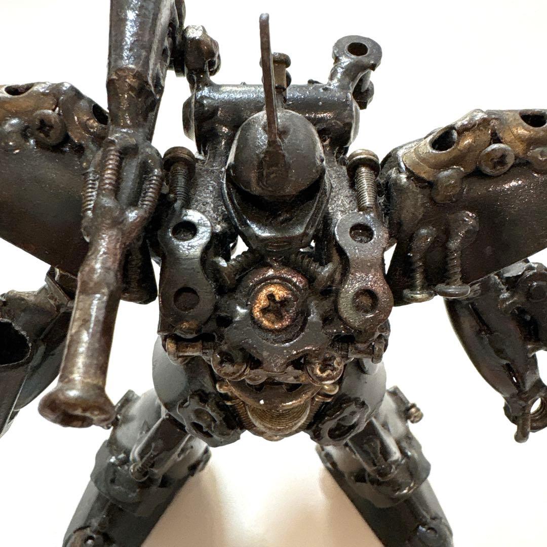 が*ん様 メタルアート　鉄屑アート　スクラップアート　グフカスタム風 フィギュア