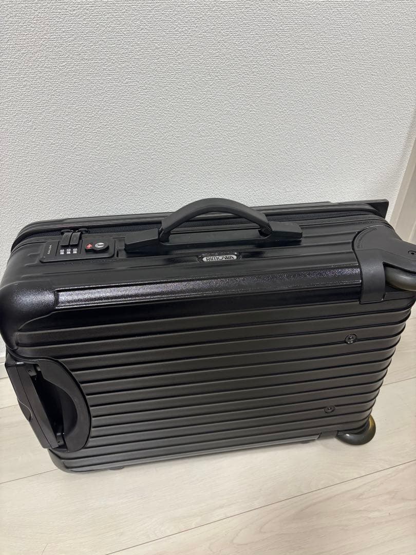 リモワサルサ2輪最終モデル　機内持ち込み　静音ホイール　極美品　35L