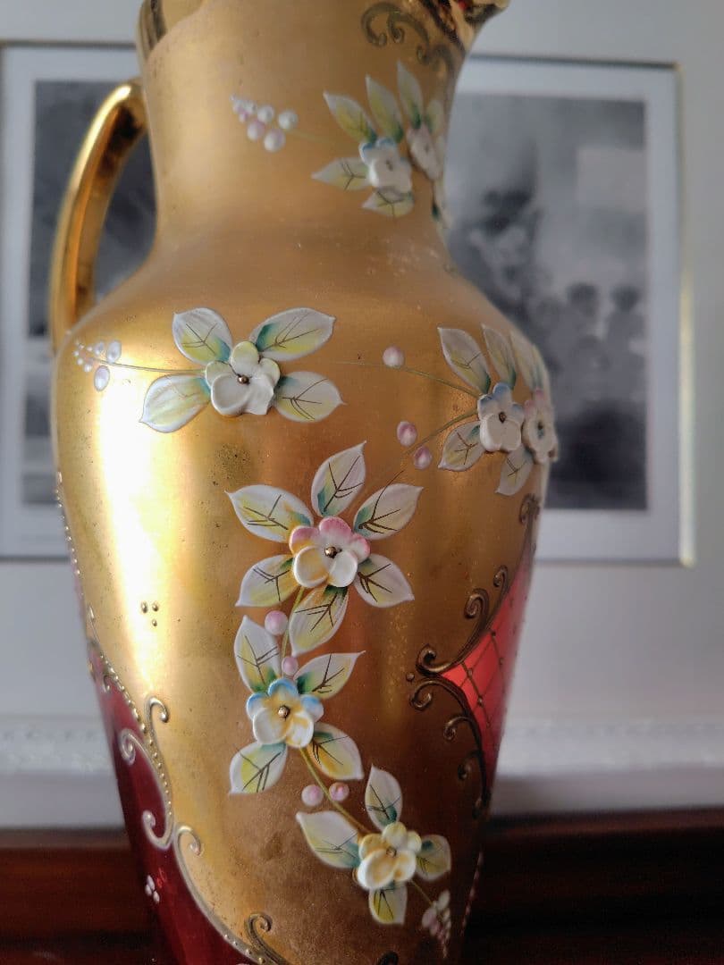 ♥チェコスロバキア製　ボヘミアガラス花瓶　Ｈ３１．５cm