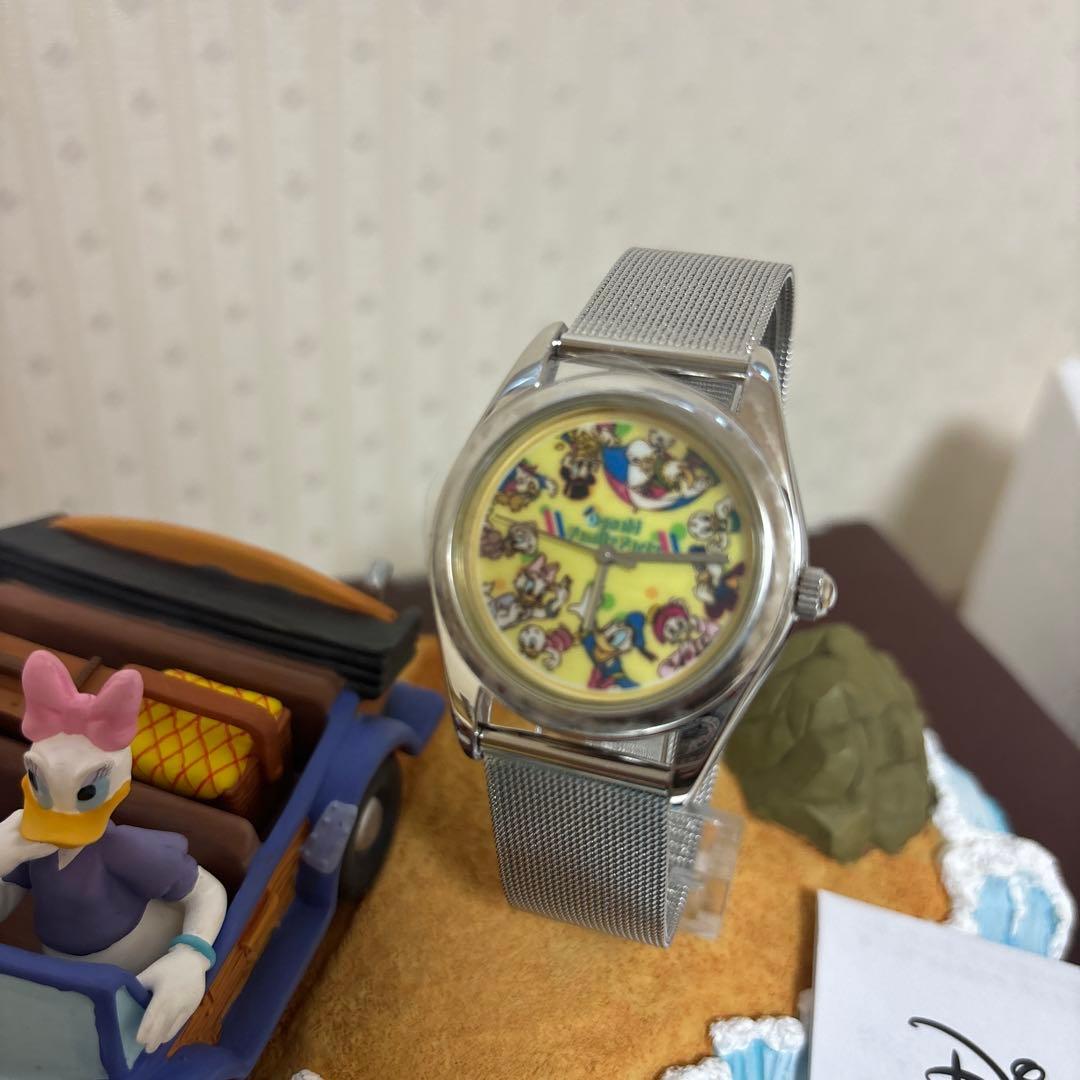 ディズニー　ミッキー ドナルドダック　腕時計　置物 陶器 限定 ステンレス