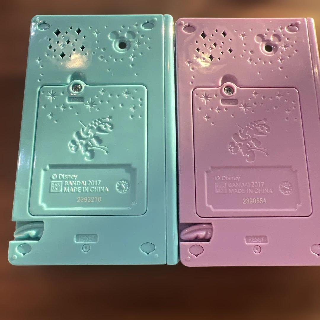 ディズニー　バンダイ　ドリームパスポート　手帳型おもちゃ　２台セット