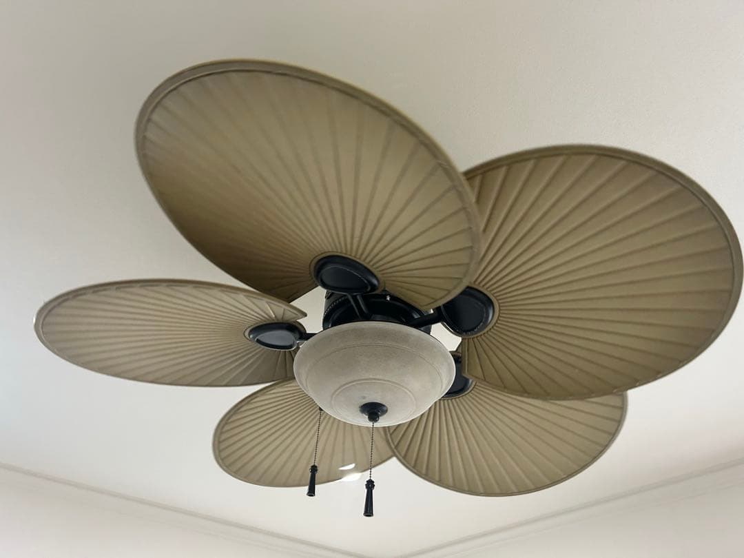 Hampton Bay ハンプトンベイ　シーリングファンライト　48インチ