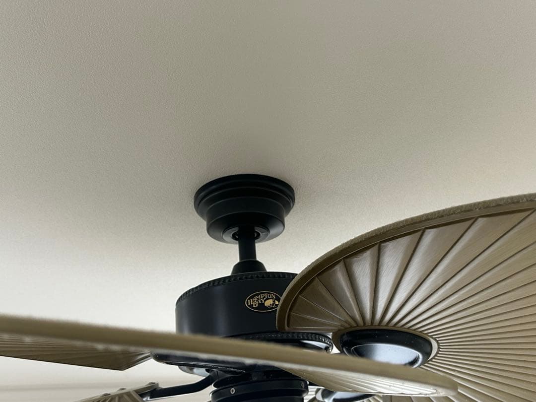 Hampton Bay ハンプトンベイ　シーリングファンライト　48インチ