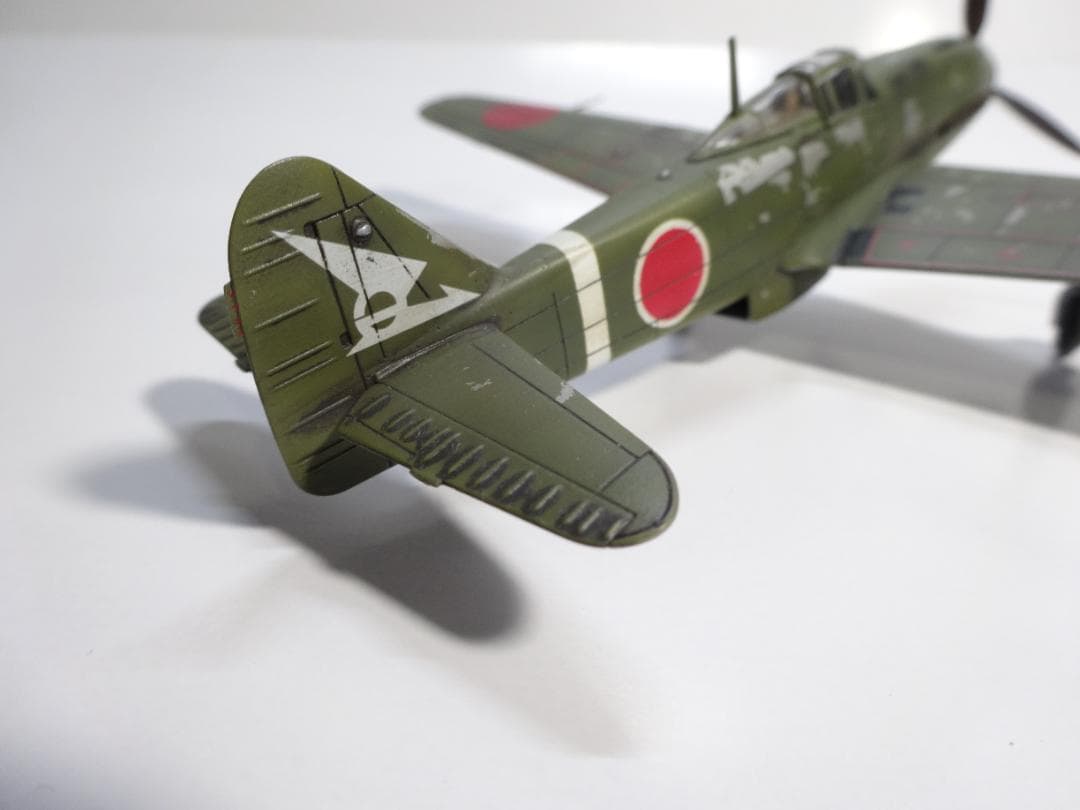 アオシマ1/72日本陸軍三式戦闘機「飛燕（涙滴風防）」完成品