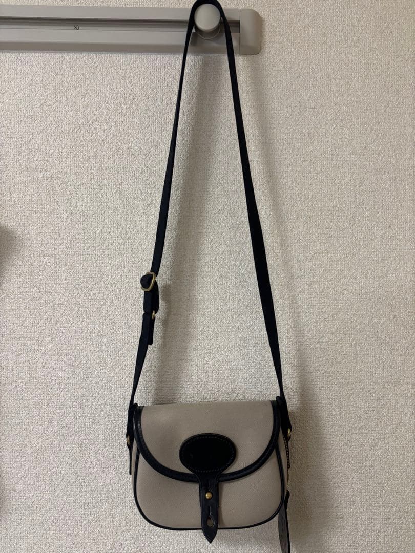 Brady コルネミニ ショルダーバッグ