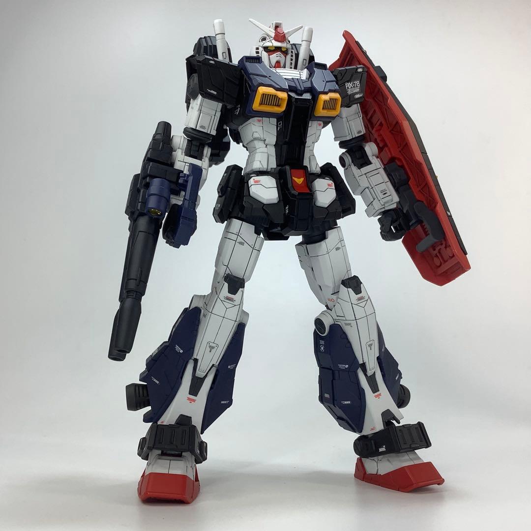 HG RX-78F00HMT 高機動型ガンダム　塗装済完成品