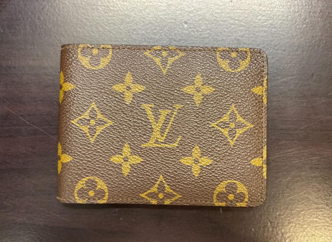 【アイリス】LEDシーリングライト＋【LOUIS VUITTON】メンズ財布
