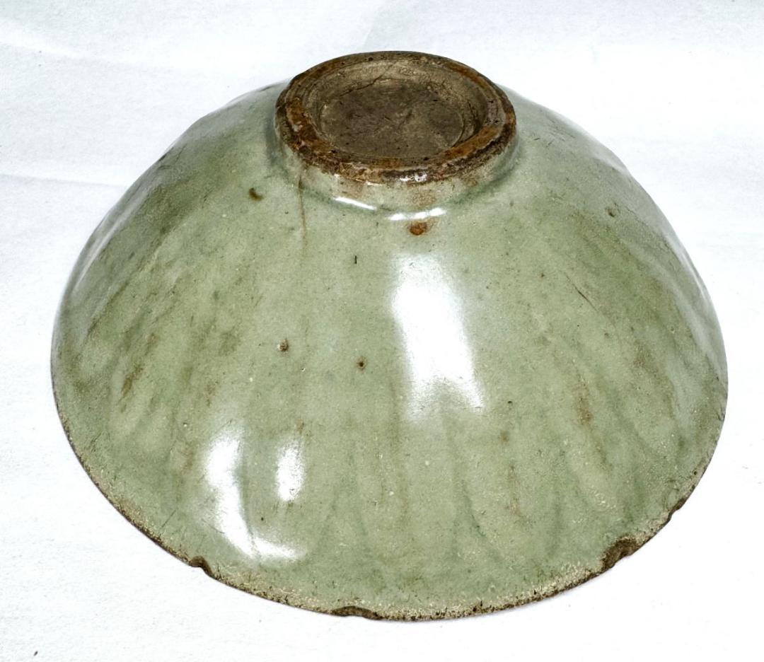 宋時代 龍泉窯青磁茶碗 箱付 時代品 伝世品焼物 歴史唐物 ウブ品WWTT324