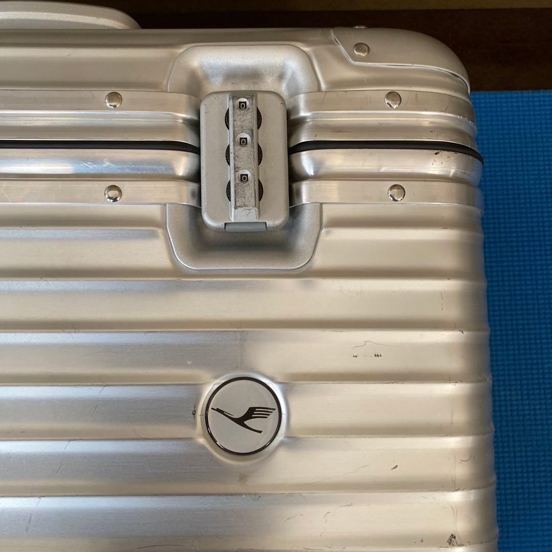 RIMOWA シルバーキャリーケース 中型
