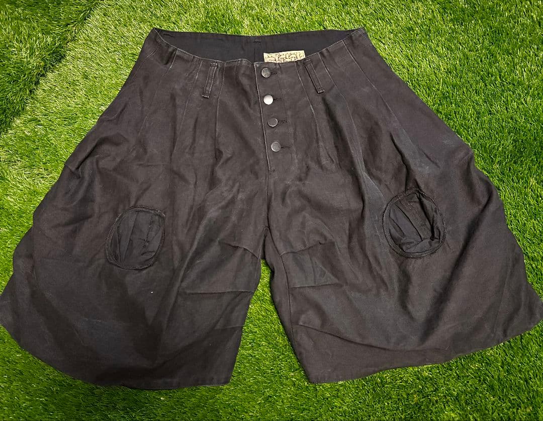 ネメスのカボチャパンツ黒　NEMETH　クリストファーネメス