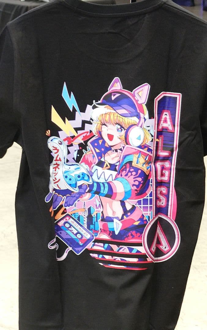 _*r様 apex ALGS 限定　Tシャツ　Mサイズ　未開封