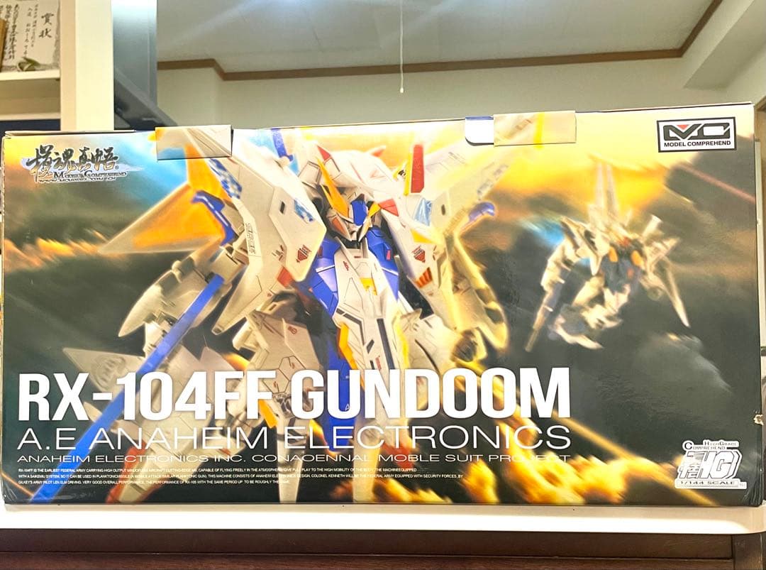 海外製　RX-104FF GUNDOOM 1/144 素組み　プラモデル