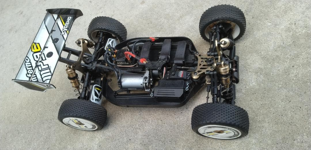 京商　KYOSHO インファーノ MP9e　電動ラジコンバギー