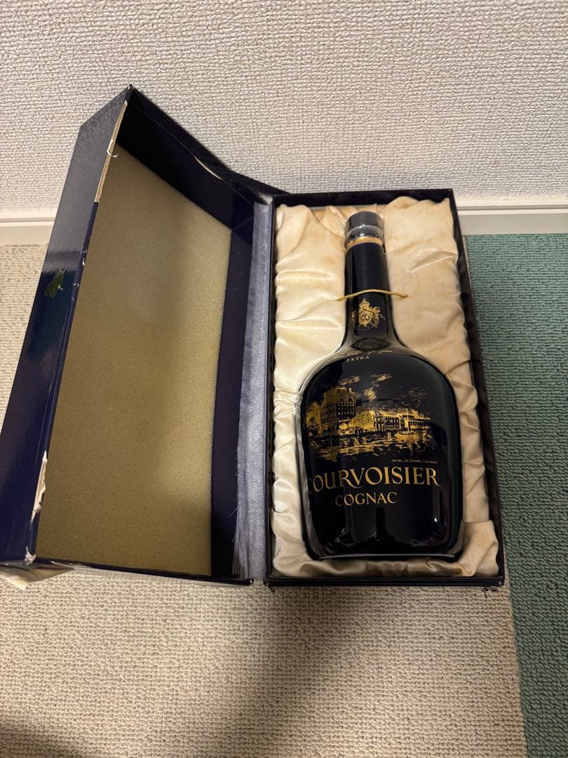 【未開栓】クルボアジェ シャトーリモージュ エクストラ コニャック