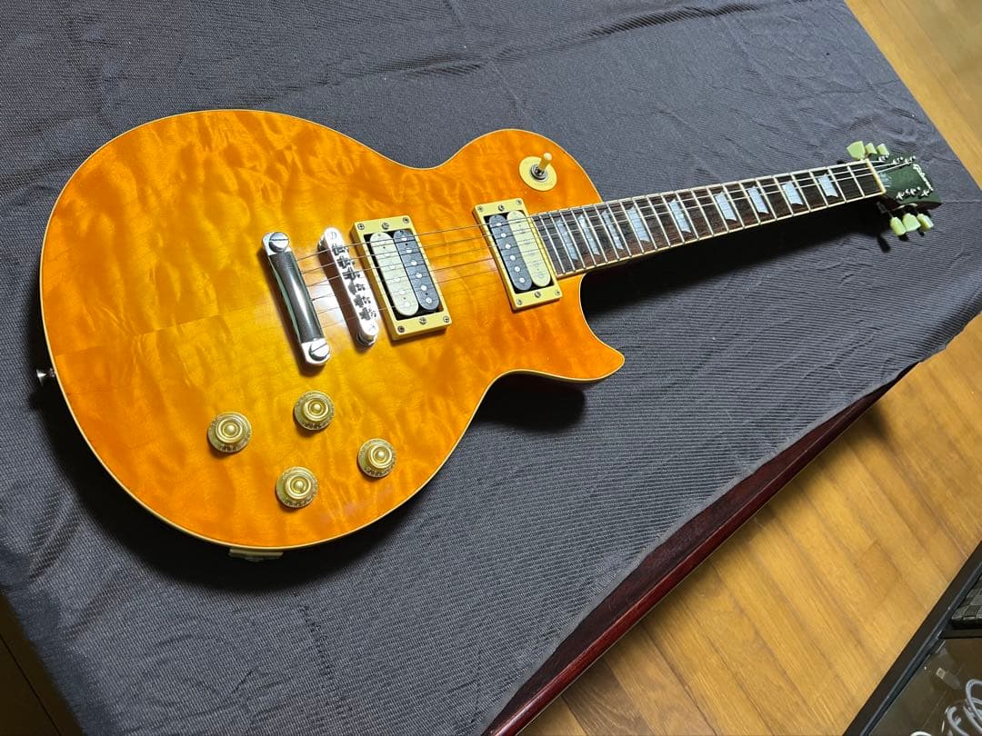 メイプルカラー？　ハムバッカー？　レスポール？　ノーブランド