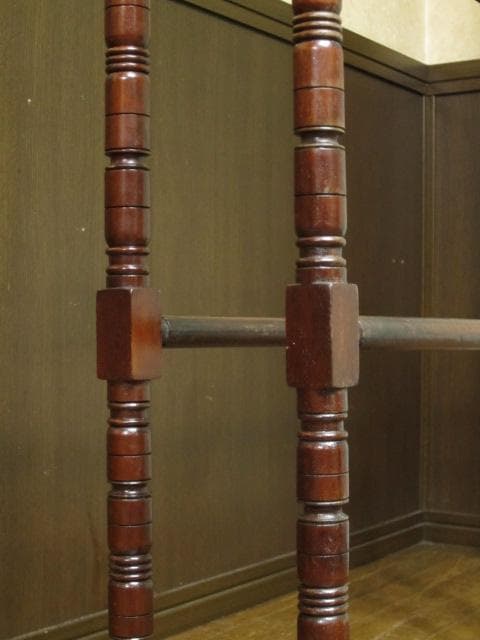 英国 イギリス アンティーク 挽物装飾 タオルスタンド/タオル掛け/ハンガー