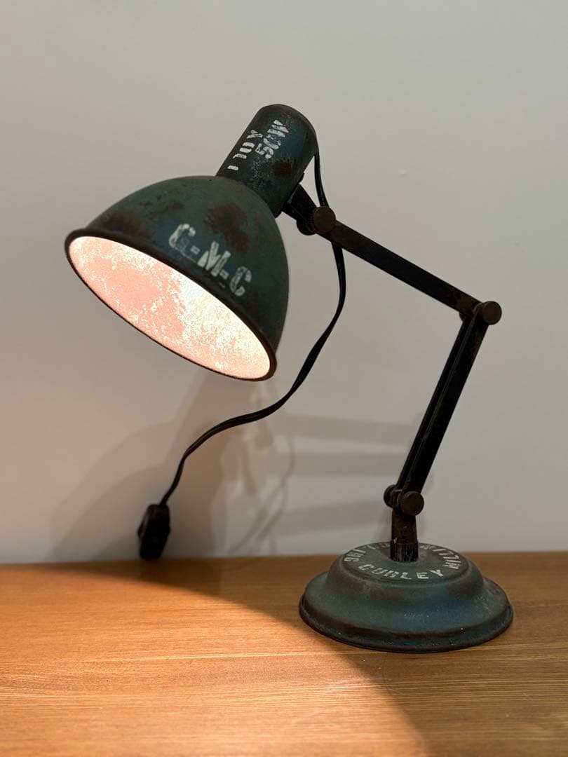 ARMY ステンシル　エイジング加工　グースネック　金属製卓上ライト