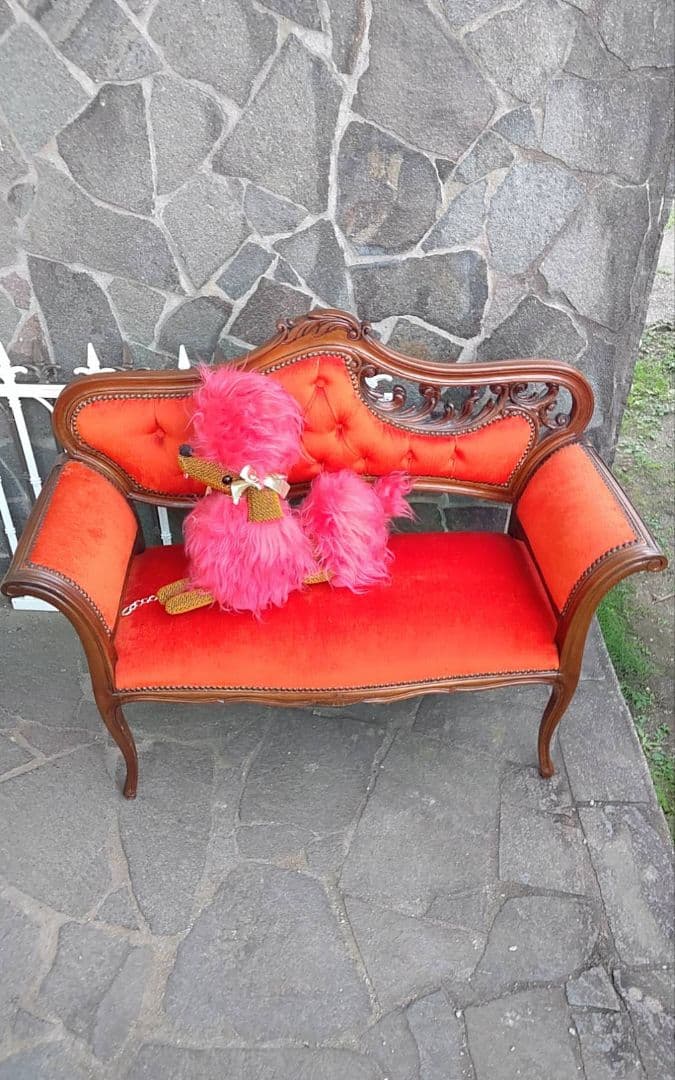 イギリスアンティーク ビクトリアンスタイル オレンジベルベットソファ