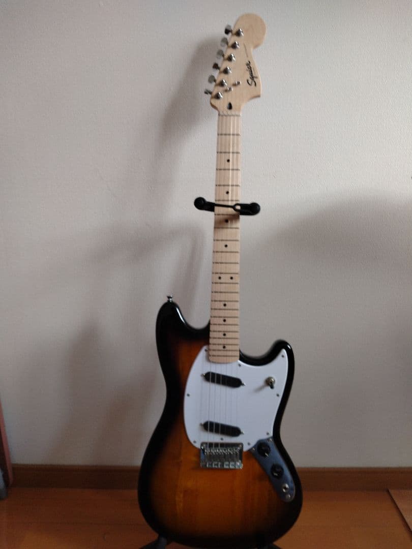 エレキギターFender　Squier 　Mustang