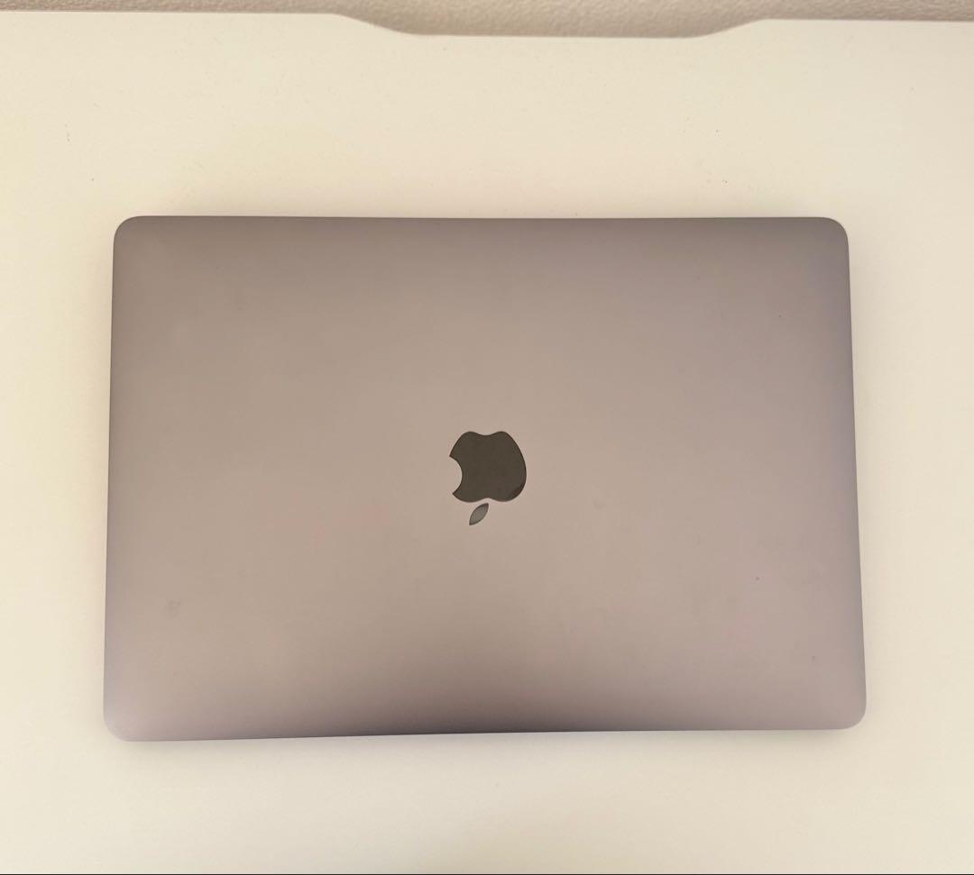 美品 MacBook Pro 2020 13インチ 新バッテリー