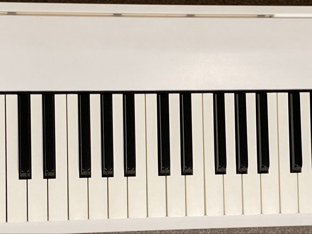 Roland FP-30X WH スピーカー内蔵ポータブルピアノ（ペダル付き）