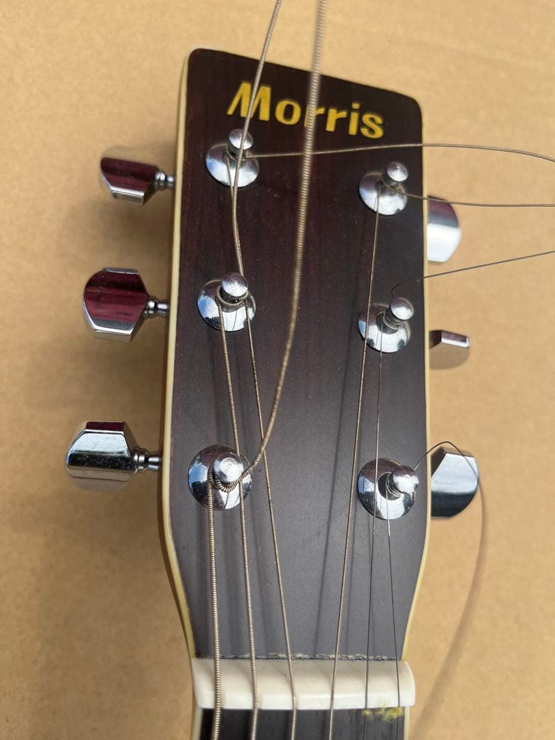 アコースティックギター ハードケース付き