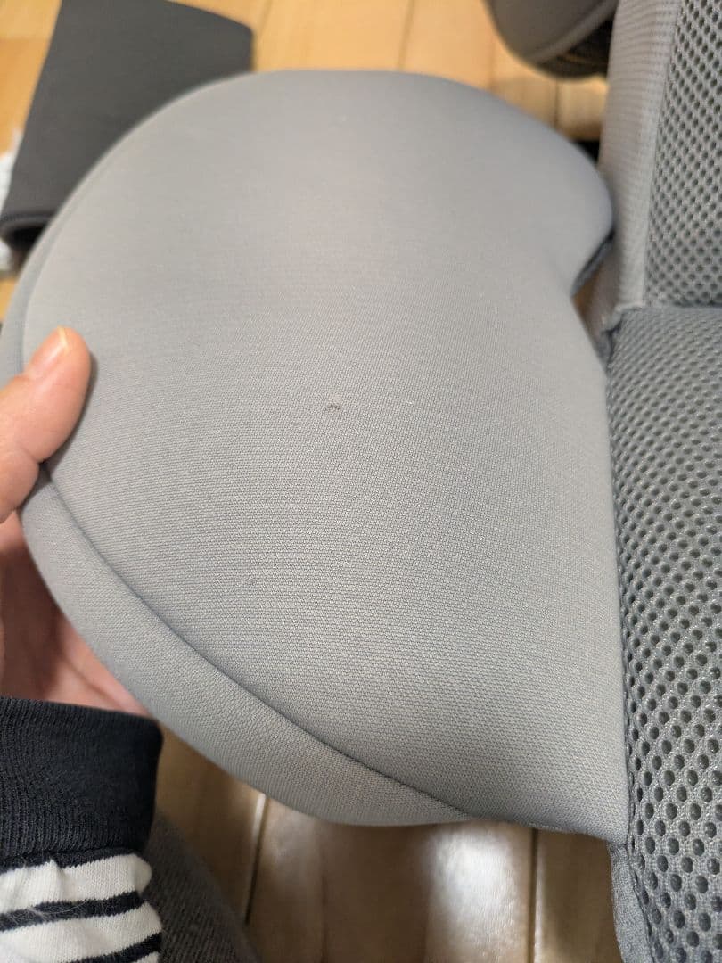 COMBI　THE S ザエス チャイルドシート