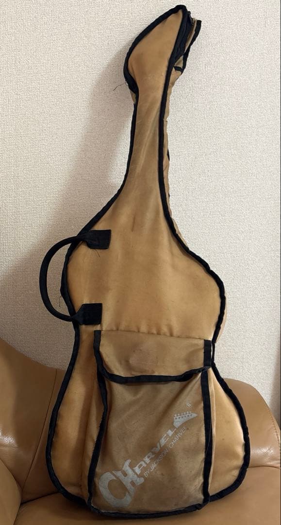 Charvel エレキギター (純正ストラップ付き）