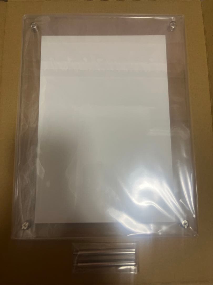 世界一初恋　セカコイ　イラスト入り　アクリルボード