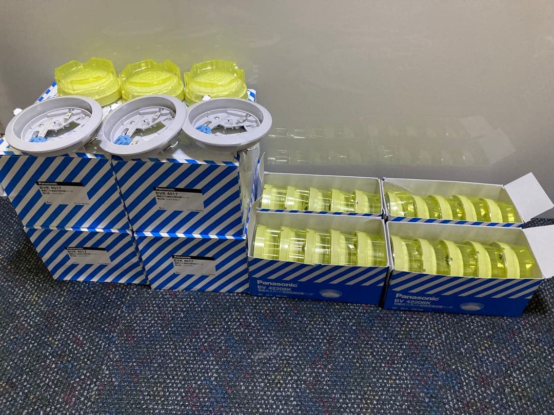 パナソニック　差動式スポット型感知器2種　埋め込みが型ベース付き　23個セット