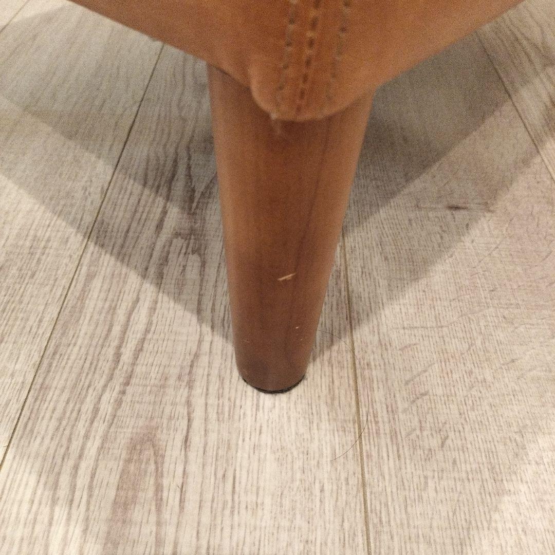 【unico】ウニコ CLAD(クラード)　本革オットマン　42,800円