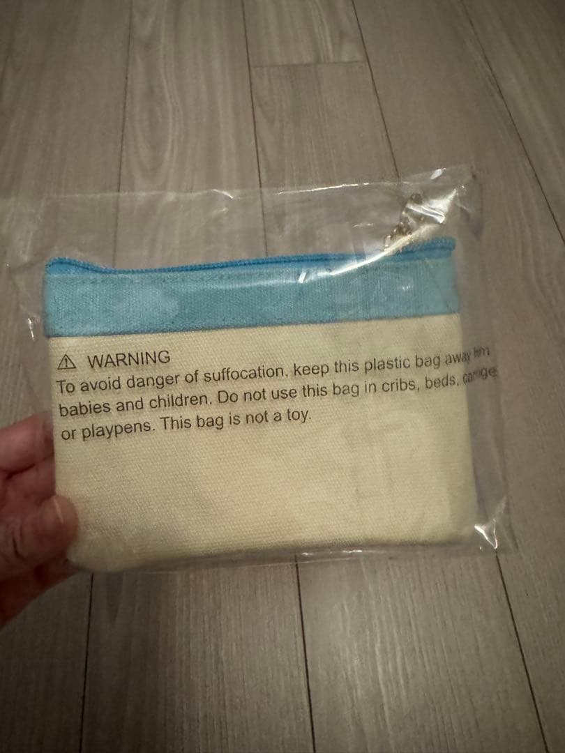 カハラ キティ ポーチ 日焼けキティ