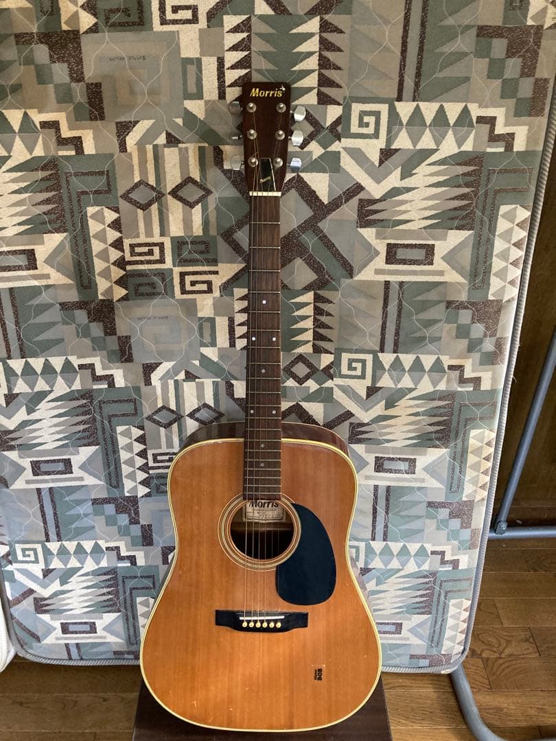 モーリス　ギター
