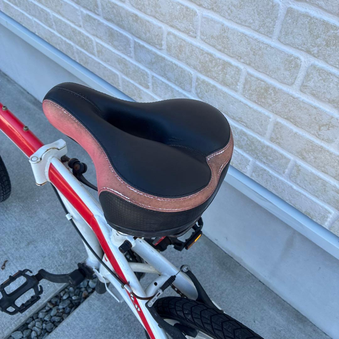 Ferrari フェラーリ　折りたたみ自転車 レッド・ホワイト