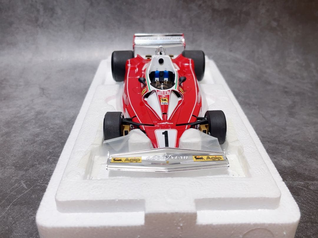 1/18 Mattel Elite フェラーリ 312T2 N.ラウダ