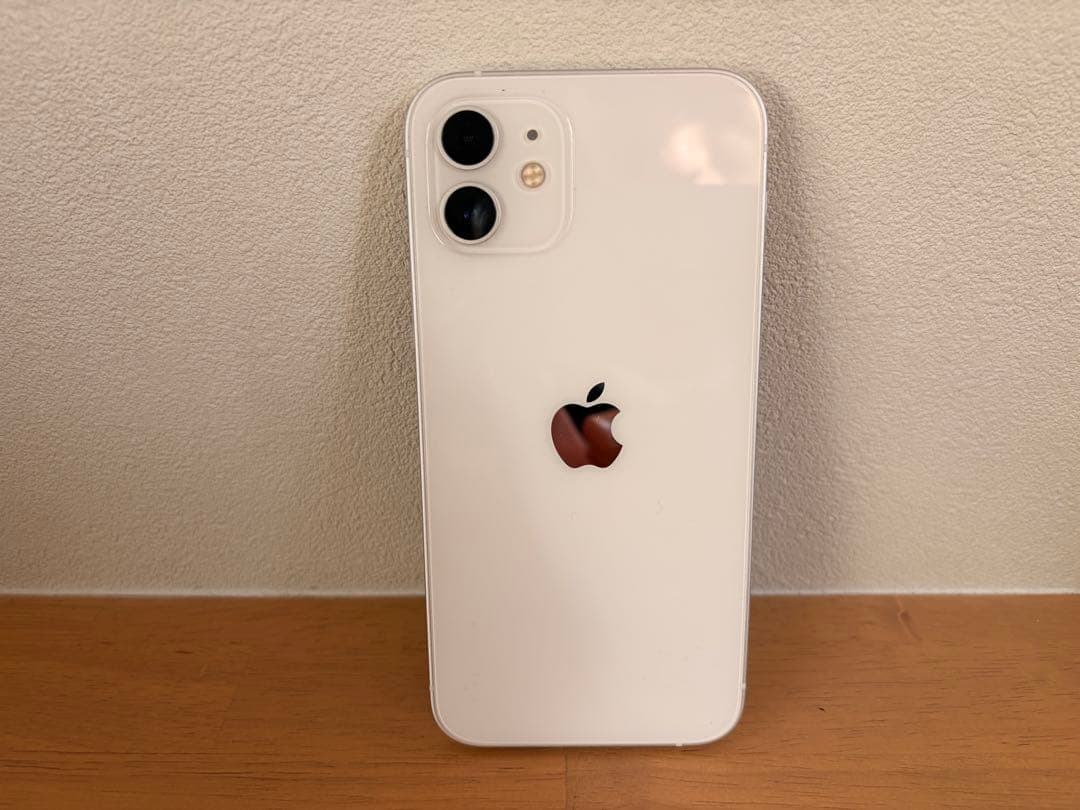 s*0様 iphone12 本体　256GB White simフリー