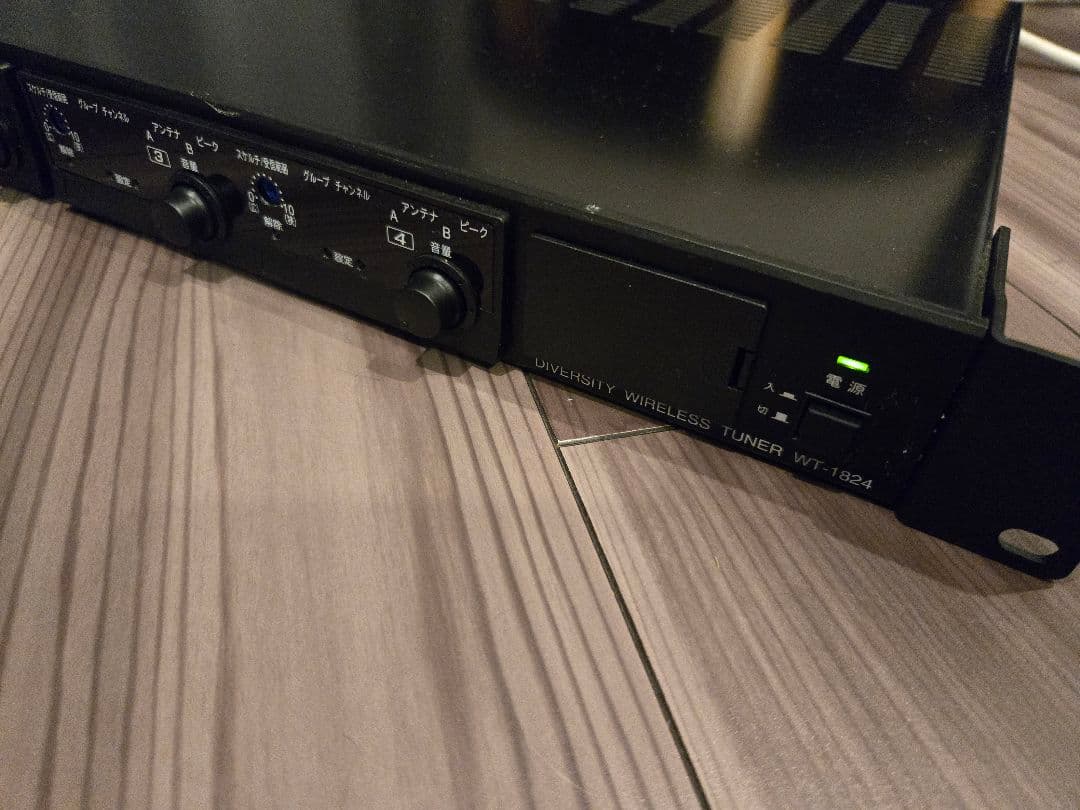 【TOA】トーアワイヤレスチューナーWT-1824受信機ダイバーシティ